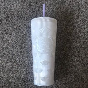Starbucks Shell Shimmer White Cold Cup - 2023
